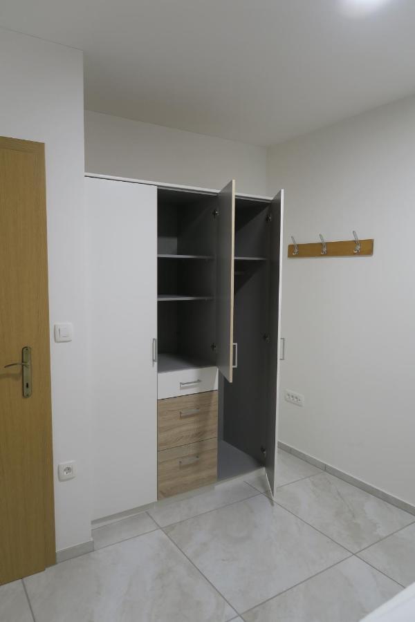 Rooms For Rent In Любляна Екстер'єр фото